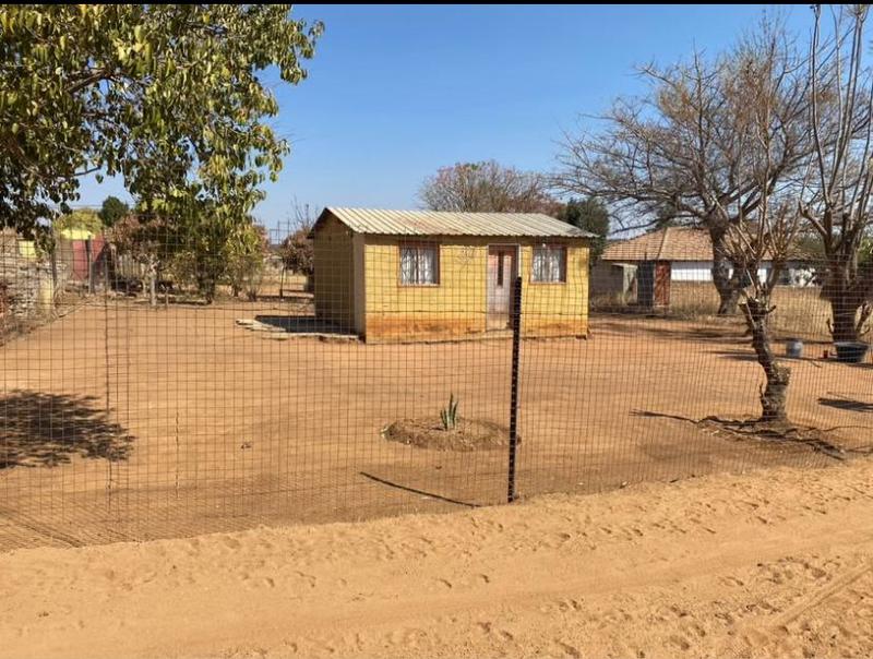2 Bedroom Property for Sale in Maboloka North West